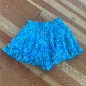 American Eagle Outfitters‎ Blue Floral Ruffle Trim Flowy Shorts Medium